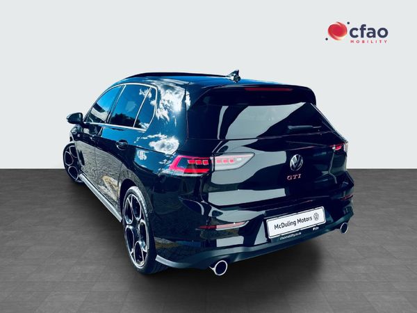 2026-Volkswagen-Golf-8-GTI-20-TSI-DSG image:4