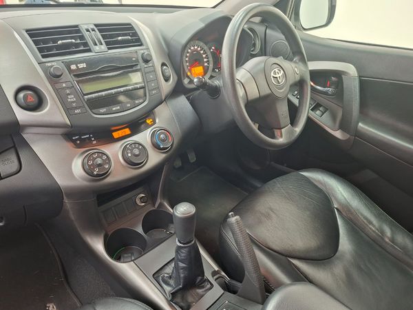 2010-Toyota-RAV4-20-GX image:17