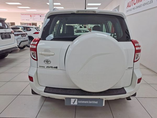 2010-Toyota-RAV4-20-GX image:5