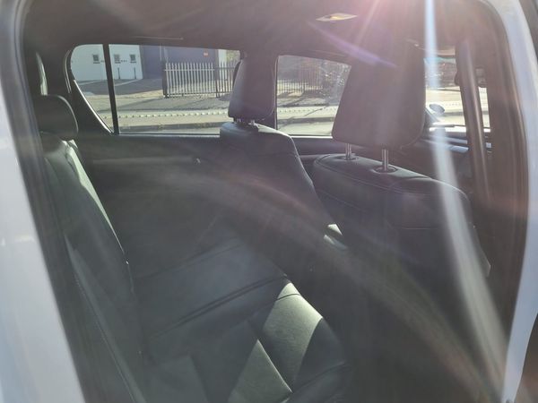 2021-Toyota-Hilux-28-GD-6-Raised-Body-Legend-4x4-Auto-Double-Cab image:6