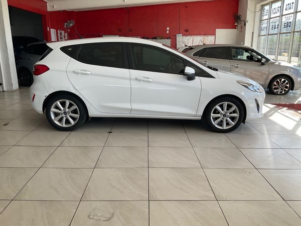 2018-Ford-Fiesta-10-EcoBoost-Trend-5-dr-Auto image:2