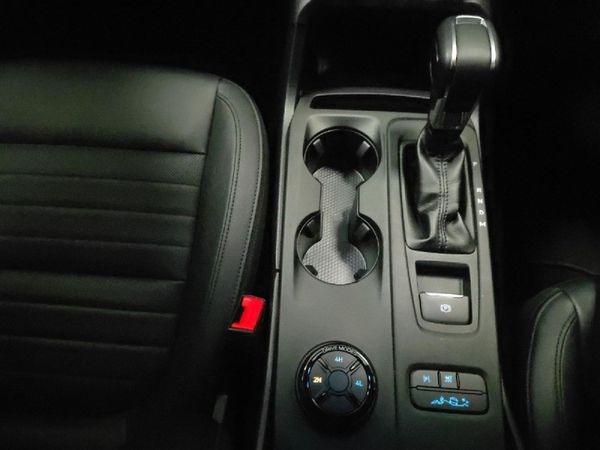 2025-Ford-Everest-20D-Bi-Turbo-Sport-4x4-Auto image:10