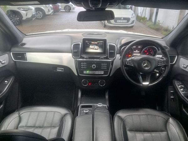 2016-Mercedes-Benz-GLE-250d-4Matic image:11