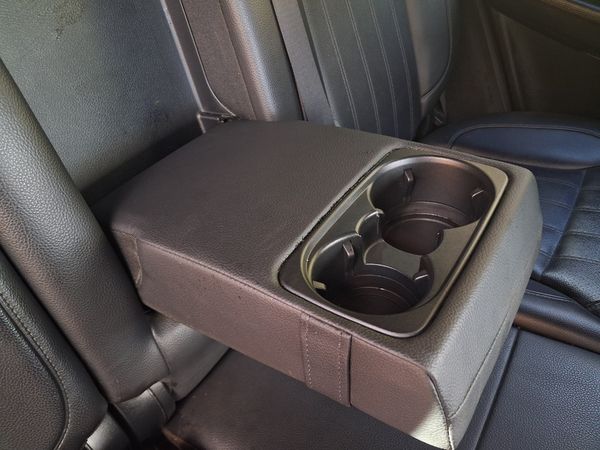 2016-Mercedes-Benz-GLE-250d-4Matic image:22