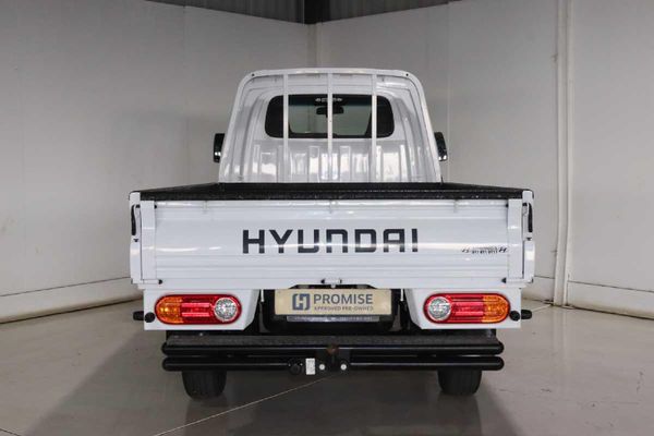 2025-Hyundai-H100-Bakkie-26D-Dropside image:4