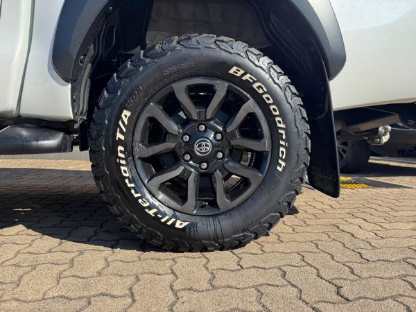 2022-Toyota-Hilux-28-GD-6-Raised-Body-Legend-RS-4x4-Auto-Double-Cab image:17