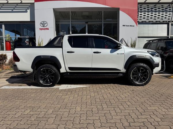 2022-Toyota-Hilux-28-GD-6-Raised-Body-Legend-RS-4x4-Auto-Double-Cab image:4