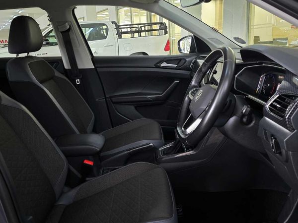 2023-Volkswagen-T-Cross-15-TSI-R-Line-Auto image:9