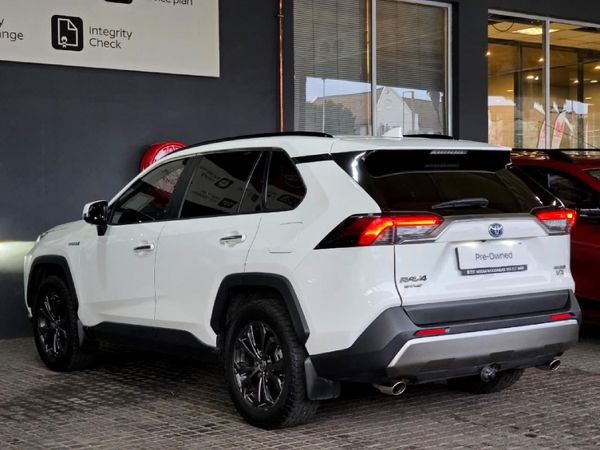 2023-Toyota-RAV4-25-VX-Hybrid-CVT-E-Four image:11