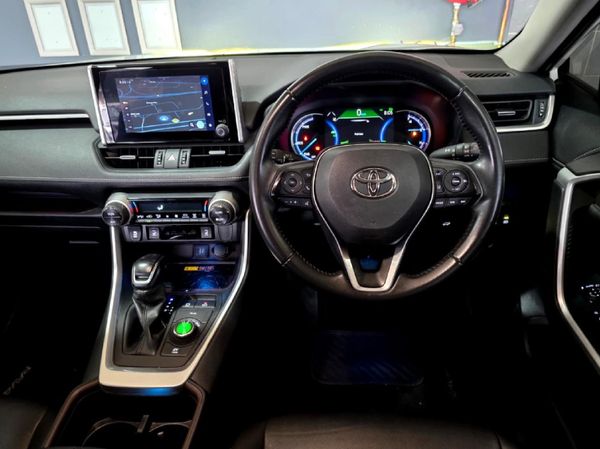 2023-Toyota-RAV4-25-VX-Hybrid-CVT-E-Four image:13