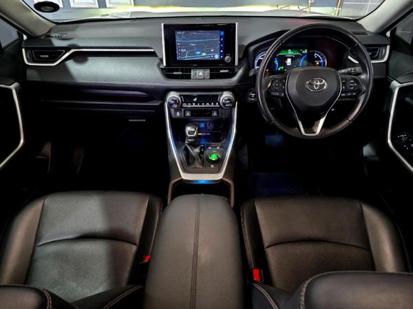 2023-Toyota-RAV4-25-VX-Hybrid-CVT-E-Four image:15