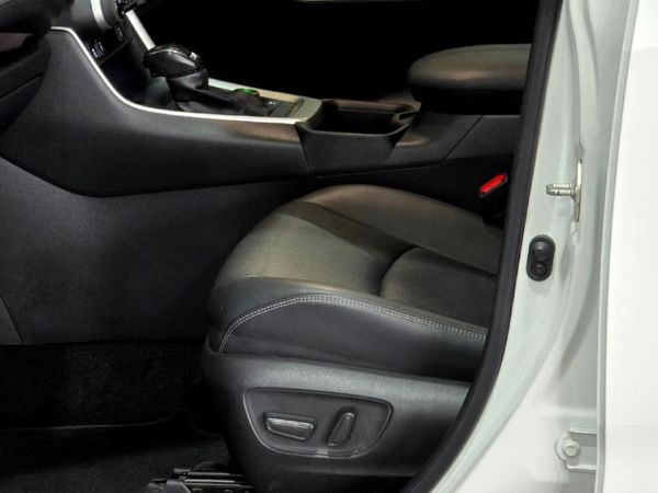 2023-Toyota-RAV4-25-VX-Hybrid-CVT-E-Four image:20