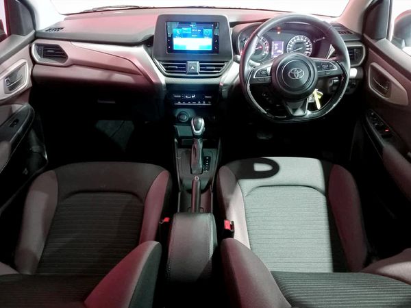 2025-Toyota-Starlet-Cross-15XS-Auto image:5