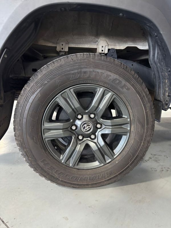 2024-Toyota-Hilux-24-GD-6-Raised-Body-Raider-Auto-Extended-Cab image:17