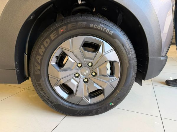 2026-Mahindra-XUV-3XO-12T-MX3-Auto image:21
