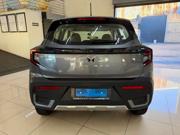 2026-Mahindra-XUV-3XO-12T-MX3-Auto image:7