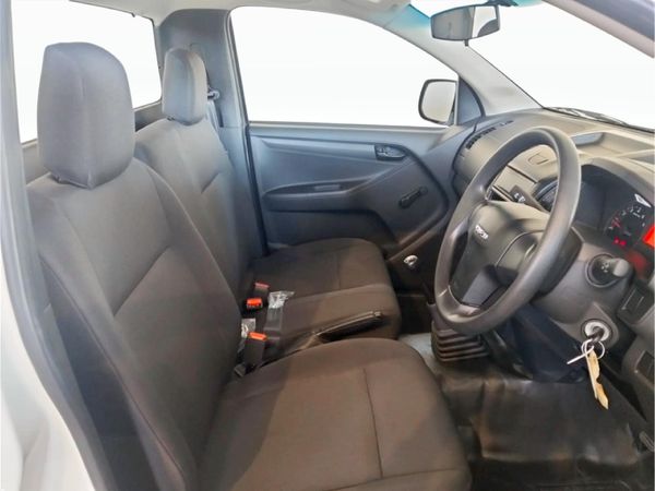 2026-Isuzu-D-Max-250C-Single-Cab image:13