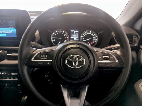 2025-Toyota-Urban-Cruiser-15-XR-Auto image:16
