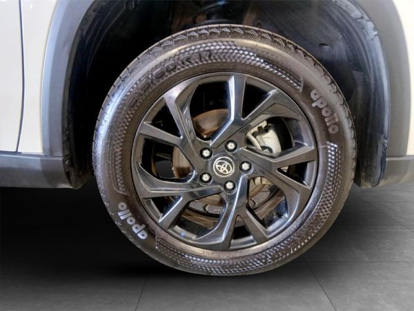 2025-Toyota-Urban-Cruiser-15-XR-Auto image:9
