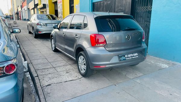 2021-Volkswagen-Polo-Vivo-14-Trendline-5-dr image:3