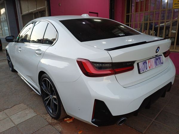 2024-BMW-3-Series-330i-M-Sport image:9