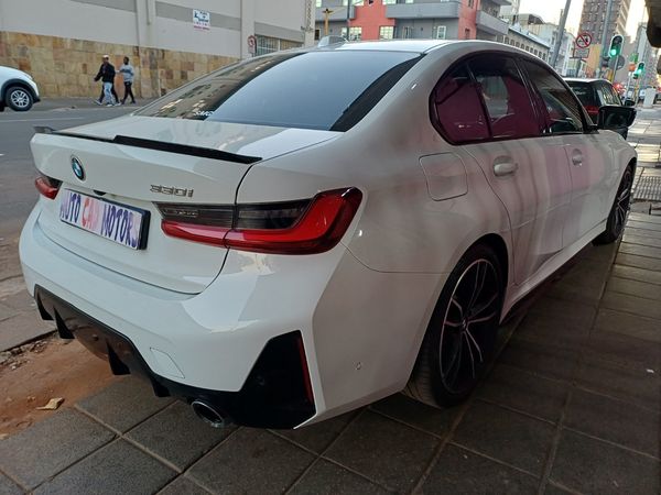 2024-BMW-3-Series-330i-M-Sport image:8