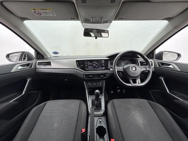2018-Volkswagen-Polo-10-TSI-Trendline image:12