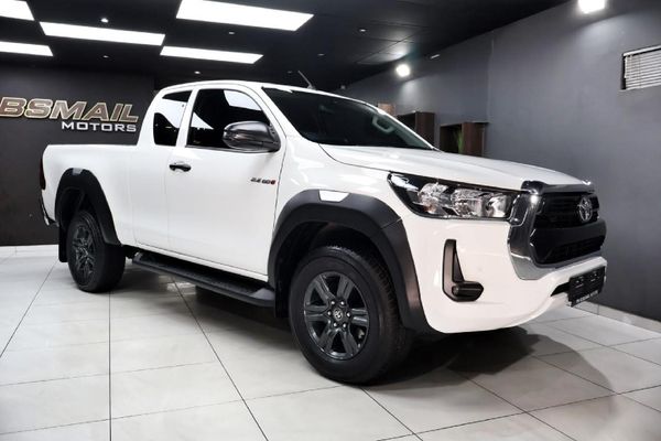 2024-Toyota-Hilux-24-GD-6-Raised-Body-Raider-Auto-Extended-Cab image:1