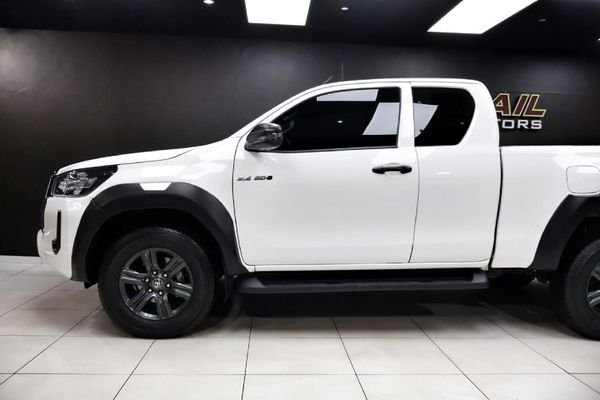 2024-Toyota-Hilux-24-GD-6-Raised-Body-Raider-Auto-Extended-Cab image:3