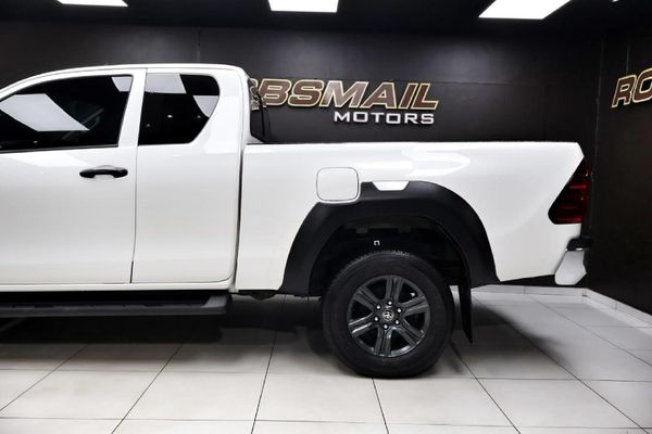 2024-Toyota-Hilux-24-GD-6-Raised-Body-Raider-Auto-Extended-Cab image:4