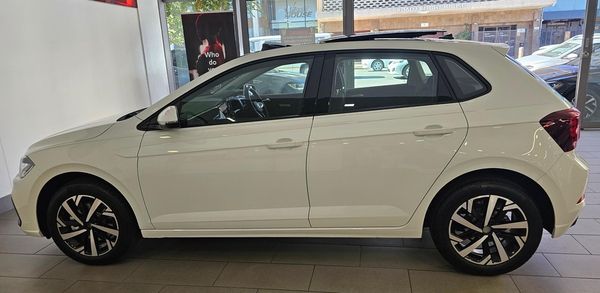 2026-Volkswagen-Polo-10-TSI-Life-Auto-DSG image:2