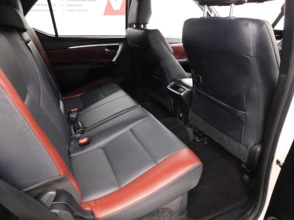 2025-Toyota-Fortuner-28-GD-6-RB-Auto image:16