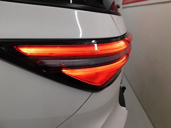2025-Toyota-Fortuner-28-GD-6-RB-Auto image:7