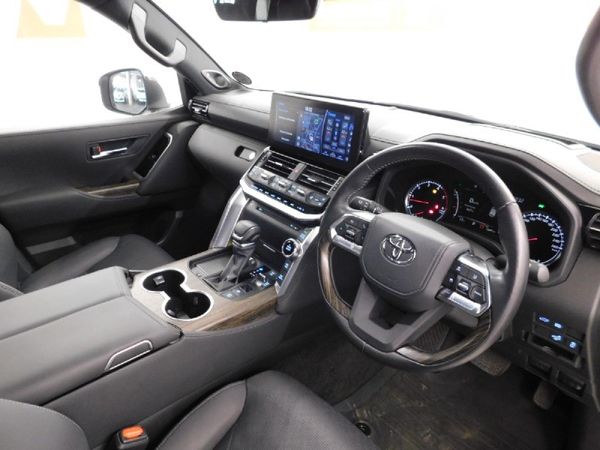2024-Toyota-Land-Cruiser-300-V6-33-D-ZX image:19