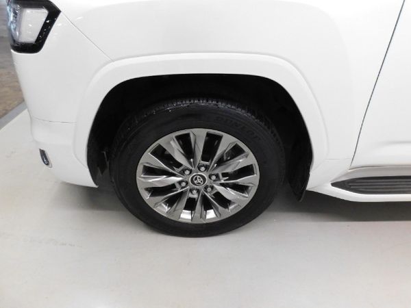2024-Toyota-Land-Cruiser-300-V6-33-D-ZX image:5