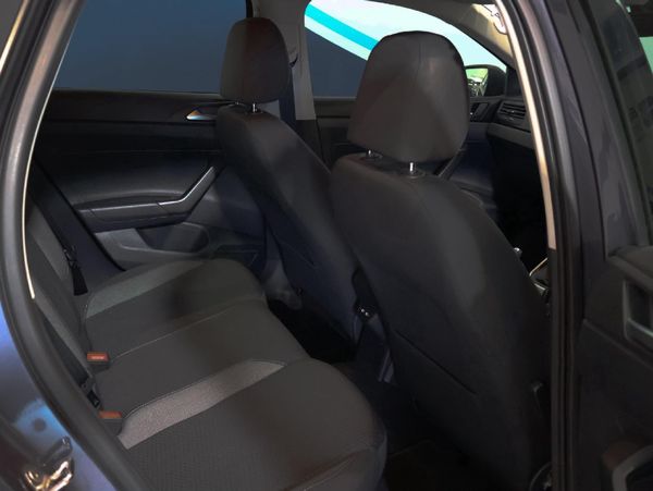 2022-Volkswagen-Polo-10-TSI-Life image:10