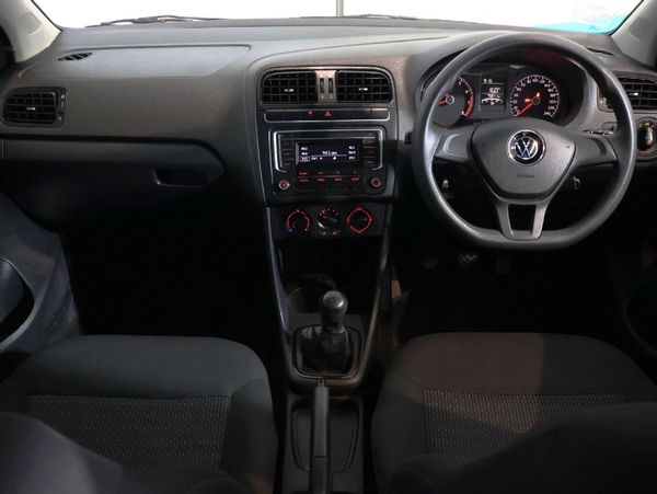 2022-Volkswagen-Polo-Vivo-14-Trendline-5-dr image:9