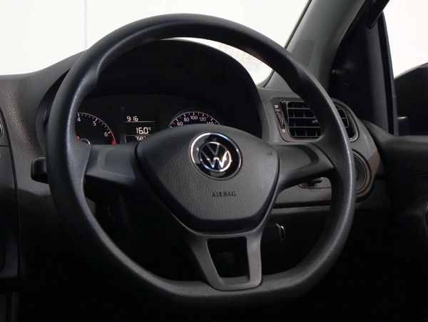 2022-Volkswagen-Polo-Vivo-14-Trendline-5-dr image:16