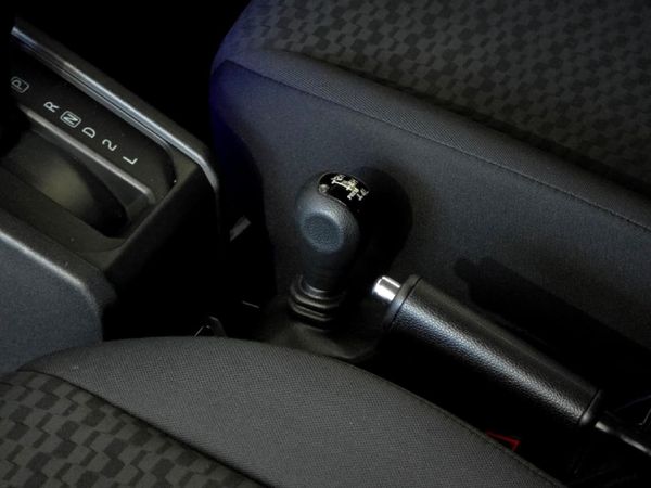 2025-Suzuki-Jimny-15-GLX-AllGrip-5-Door-Auto image:23