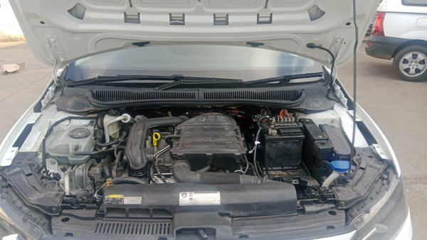 2019-Volkswagen-Polo-10-TSI-Trendline image:19