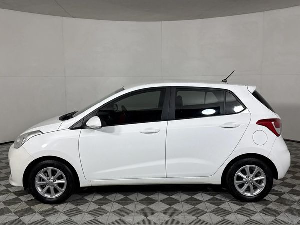 2019-Hyundai-Grand-i10-125-Fluid image:17