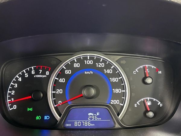 2019-Hyundai-Grand-i10-125-Fluid image:2