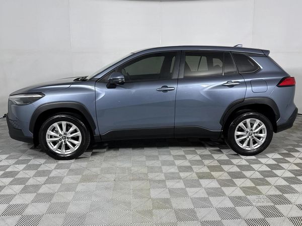 2023-Toyota-Corolla-Cross-18-XI image:18