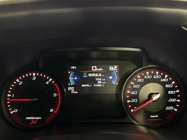 2025-Isuzu-D-Max-19-DDI-HR-X-Rider-Auto-Double-Cab image:2