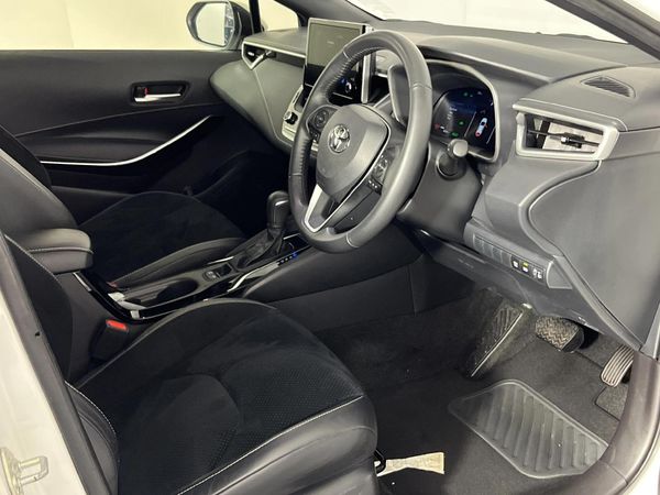 2023-Toyota-Corolla-18-XR-Hybrid-Auto-5-dr image:9