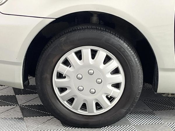2007-Toyota-Corolla-140i image:4