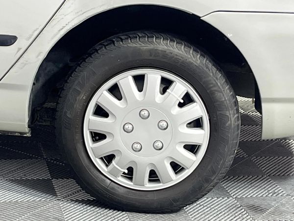 2007-Toyota-Corolla-140i image:6