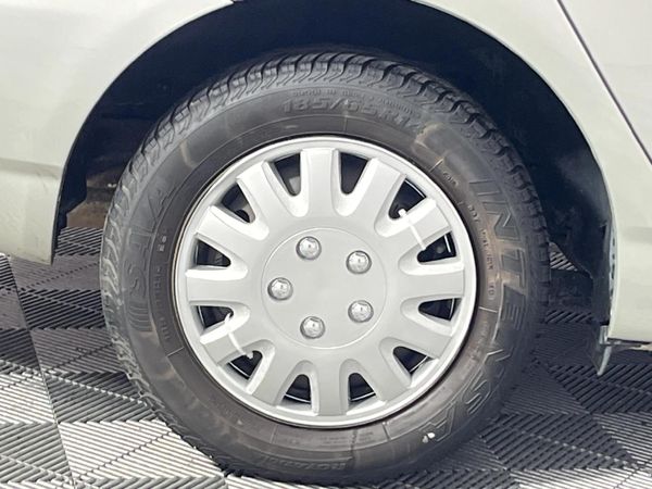 2007-Toyota-Corolla-140i image:7