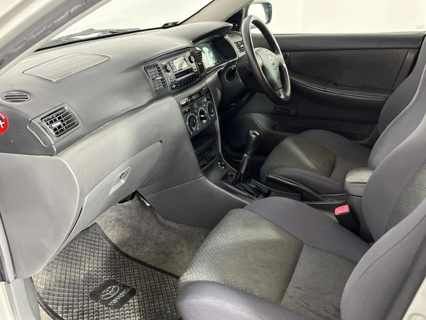 2007-Toyota-Corolla-140i image:8