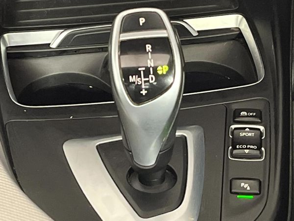 2019-BMW-2-Series-220i-Coupe-M-Sport-Auto image:9